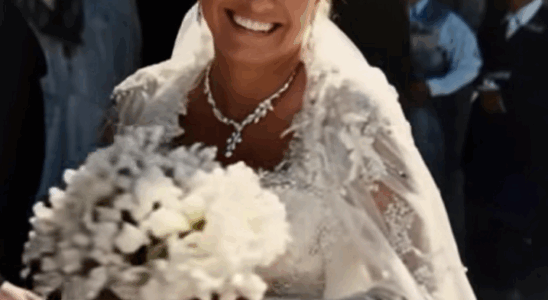 This Costco Favorite Is The New Go-To For Youthful-Looking Skin!